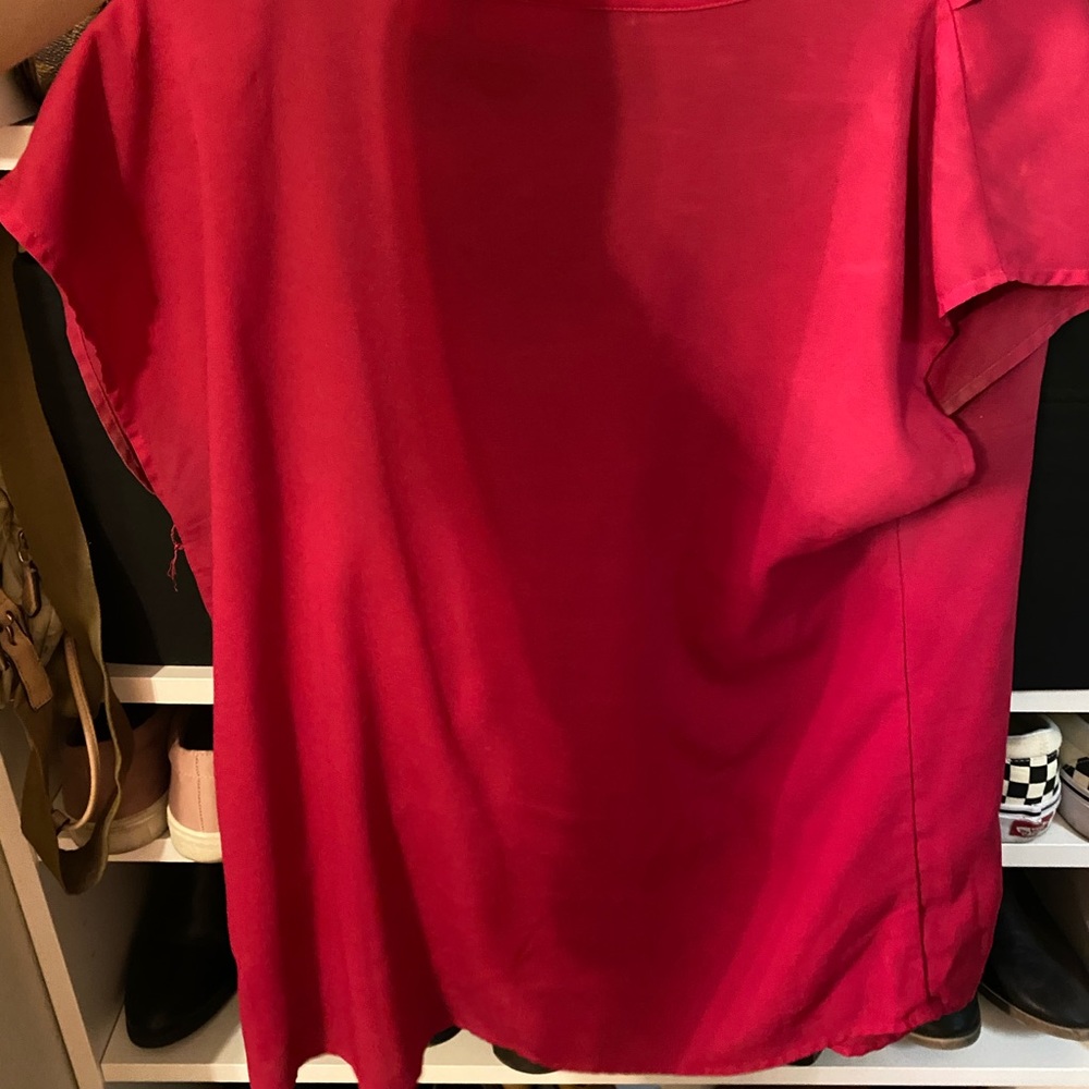 Top - Picture 2 of 3